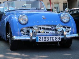 TRIUMPH TR3 4